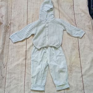 Frilo blue sweater & pants set sz 86 (12-18m)
